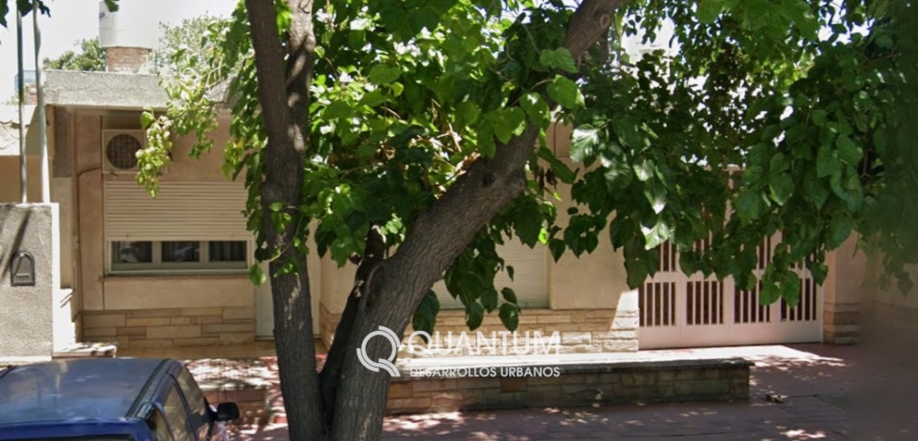 Casa en venta – Calle Gutierrez